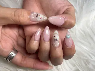 ネイル 橋田 有里奈のネイルデザイン