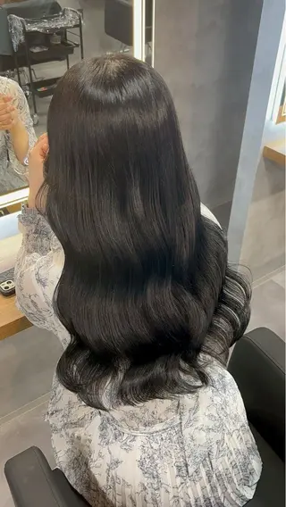 カラー グレージュ/ベージュ 透明感カラーYUTAのヘアスタイル