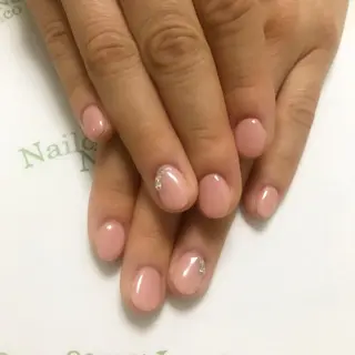 ネイル Nail Salon RINO所属・伊藤 なつみのネイルデザイン
