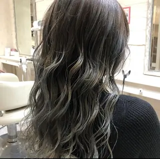 セミロング カラー カラー特化美容師 なかもと たつひろのヘアスタイル