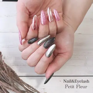 ネイル Petit Fleur所属・青柳 亜梨奈のマツエク・マツパデザイン