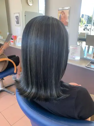 ミディアム カラー hair salon siro所属・小澤 志穂のヘアスタイル