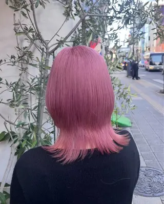 ミディアム 角田 満帆のヘアスタイル