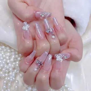 ネイル queens nailsalonのネイルデザイン