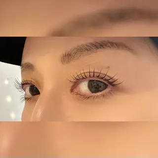 マツエク・マツパ the  moons.所属・伊藤たから☾ the moons.のマツエク・マツパデザイン