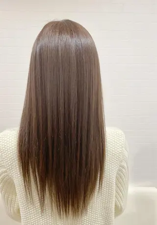 カラー GRANLUSSO 〜グランルッソ駅前店所属・木口 嘉美のヘアスタイル