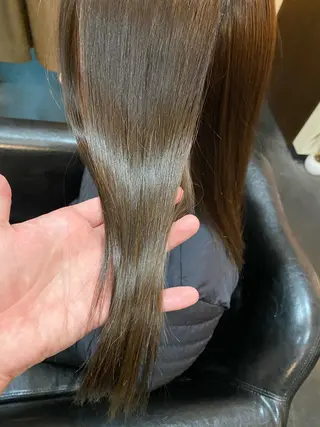 ロング カラー ヌーベルヴァーグ所属・大野 桃果🐸のヘアスタイル