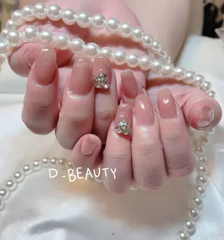 ネイル D-BEAUTY Nailsalonのネイルデザイン