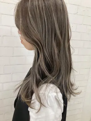 カラー 宇田川 直輝のヘアスタイル