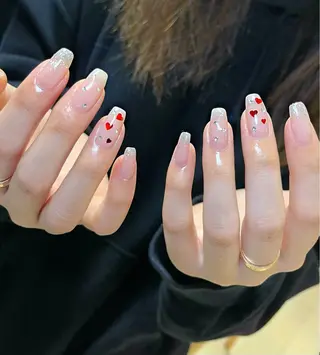 ミディアム めぐみのネイルサロン 惠のネイルデザイン