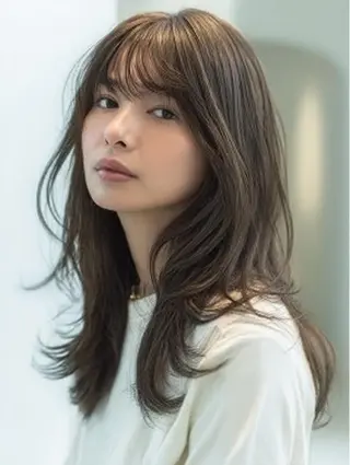 セミロング 生艶髪＆レイヤー🔔 渋谷お薦めNo.1✨のヘアスタイル