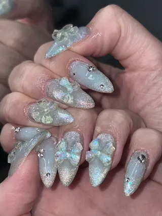 ネイル NES NAIL所属・さゆり￤推しキャラ ￤ロングネイル🩷のネイルデザイン