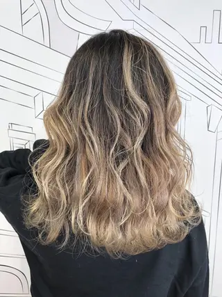 ミディアム カラー レイヤー⭐️カラー ⭐️平川雅史のヘアスタイル