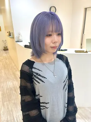 ミディアム カラー つぼみ/パーマ ／レイヤー／ボブのヘアスタイル