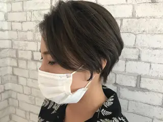 ショート 髪質改善カラー 清利あやなのヘアスタイル