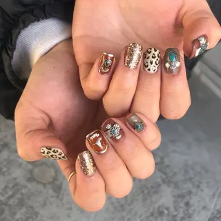 ネイル crestnail所属・小林 束紗のネイルデザイン