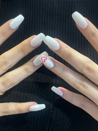 ネイル 🎀ボブ＋ハイトーン シュカ👶🏻のヘアスタイル