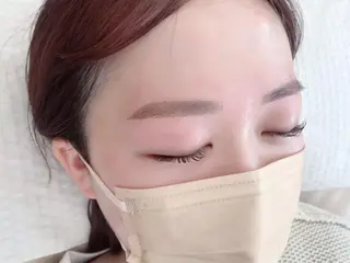 アイブロウ ｉ Ayanaのマツエク・マツパデザイン