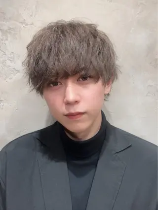 カラー メンズ 必ず似合わせます/ レイヤー/石戸谷海斗のヘアスタイル