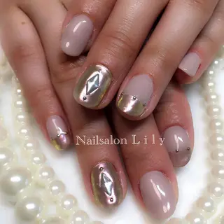 ネイル Nailsalon Lilyのネイルデザイン
