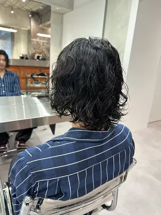 ミディアム パーマ メンズ 📖丸山飛鳥/ メンズミディアム📖のヘアスタイル