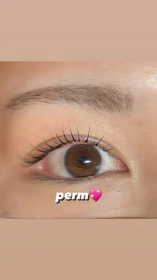 マツエク・マツパ GO TODAY シェアサロン 銀座Eclara店所属・mihiro 銀座まつぱﾏﾂｴｸ眉のマツエク・マツパデザイン