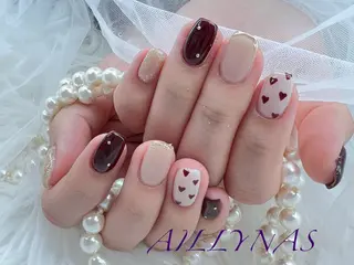 ネイル AILLYNAS nail&eyelash所属・Aillynas ネイリストのネイルデザイン