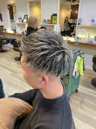 カラー メンズ けいせい/横浜/ カラー、パーマ、縮毛のヘアスタイル