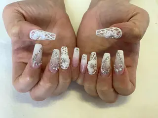 ネイル 💎🐰 saki. m 🐰💎のネイルデザイン