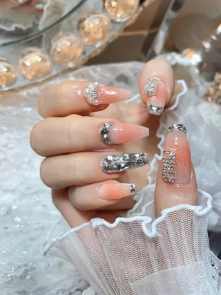 ネイル 23時まで❤︎韓国、 ワンホンネイルのネイルデザイン