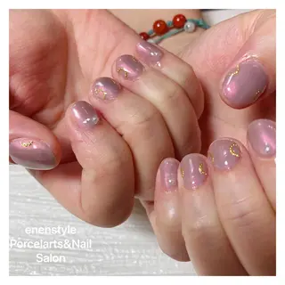 ショート ネイル 👑enen style👑のネイルデザイン