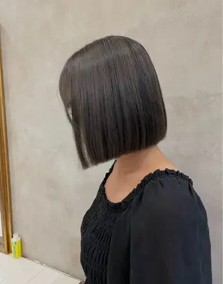 ショート veretta.所属・レイヤーカット・水素 松井山手　齊藤　興のヘアスタイル