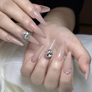 ネイル DEMAIN- 🌹のネイルデザイン