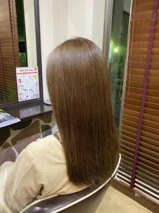 カラー offtheLip　ocean所属・メンズパーマ 小澤太雅のヘアスタイル