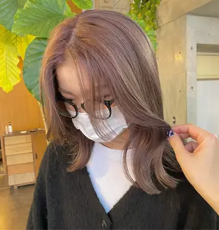 ミディアム カラー パーマ ヘアアレンジ メンズ キッズ ネイル マツエク・マツパ モリモト サナのヘアスタイル