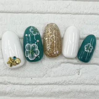 ネイル Nail salon Honey Beeのネイルデザイン
