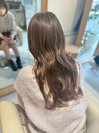 セミロング カラー 安永 涼のヘアスタイル