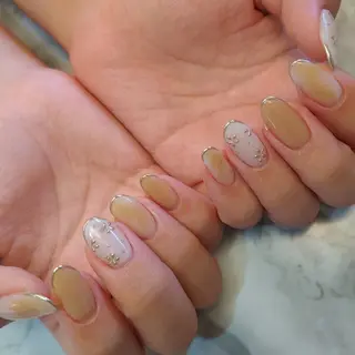 ネイル ジェヌインネイル 河内のネイルデザイン