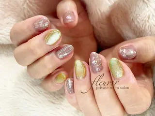 ネイル フルリール 【プライベートサロンのネイルデザイン