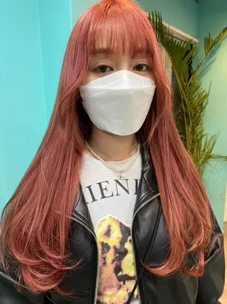 ロング サカグチユキナ 【tocca】のヘアスタイル