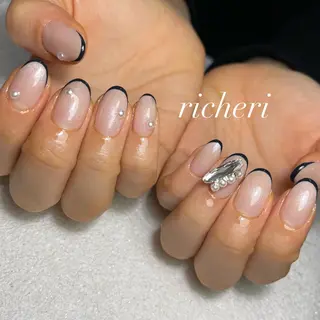 ミディアム ネイル richeri beautyのネイルデザイン
