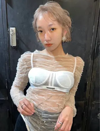 ショート カラー 海外レイヤー/ ブロンドKazuhaのヘアスタイル