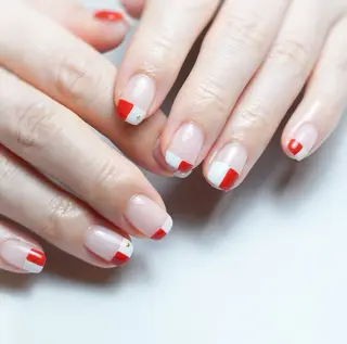 ショート Re nail所属・Re nailのネイルデザイン