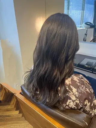 ロング カラー HOMIE TOKYO所属・sora / 渋谷 / ハイトーンのヘアスタイル