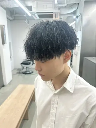 ショート カラー パーマ ヘアアレンジ メンズ 亀井隆汰/メンズ専門 パーマ特化美容師のヘアスタイル