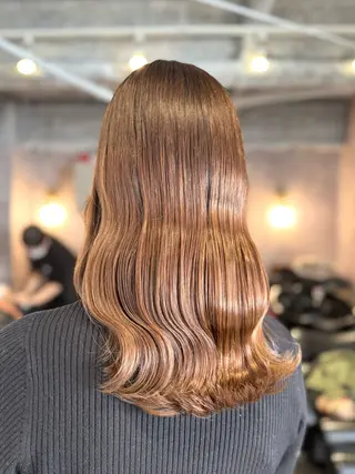 ロング カラー 🩶mana🩶艶髪 /カラーオンカラーのヘアスタイル