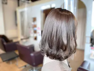 ミディアム カラー hair &eye LAWE.店長のヘアスタイル