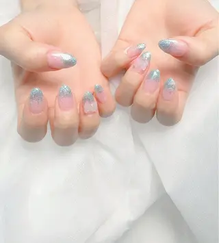 ネイル pink ladyサロン所属・べ にのネイルデザイン