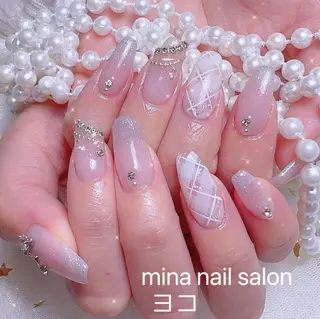 ネイル リリ 奈🎀のネイルデザイン