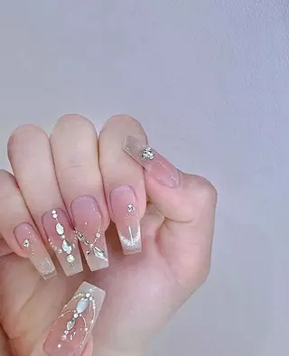 ネイル 吉田 美羽のネイルデザイン